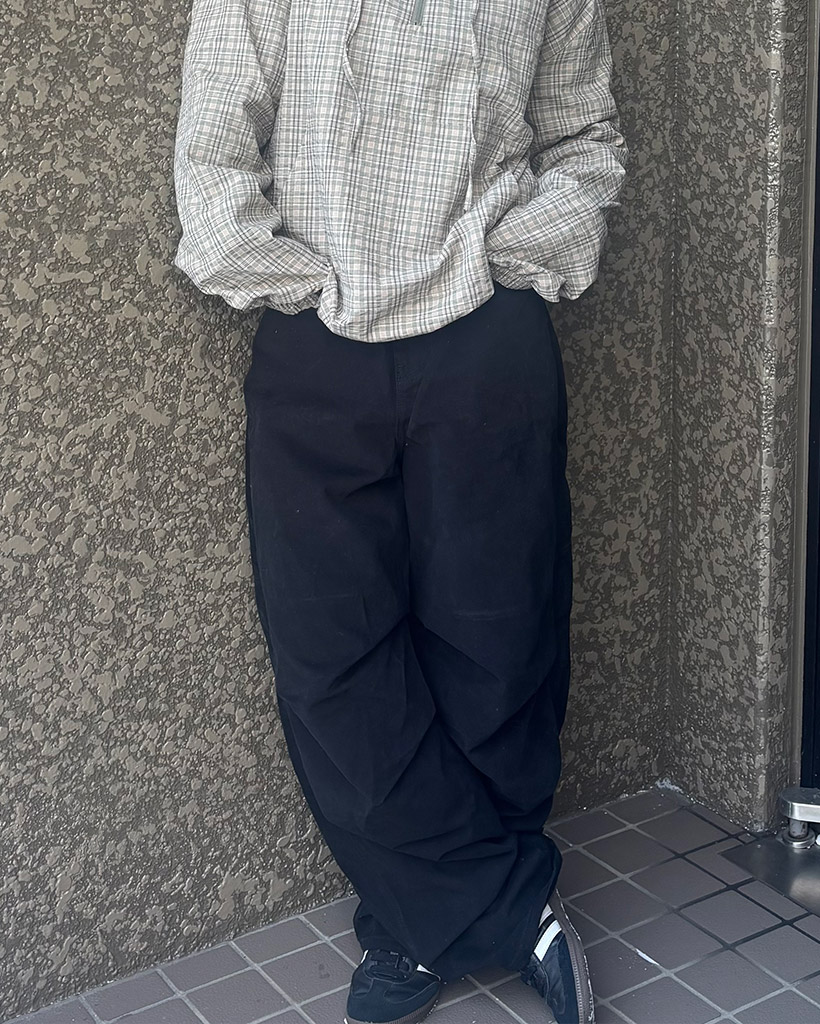 パラシュートワイドパンツ