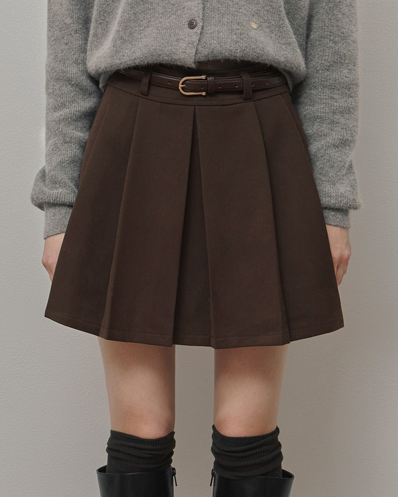 Influencer pick] Gloni Pleated Mini Skirt with (Belt Set