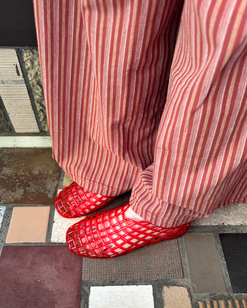 ゼリーフラットシューズ