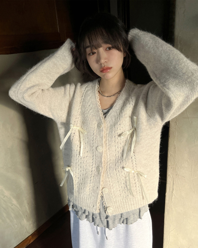 週末お値下げ中です。Drawer リボン Vネック カーディガン 中古・古着通販】DRAWER (ドゥロワー) フリンジ Vネック