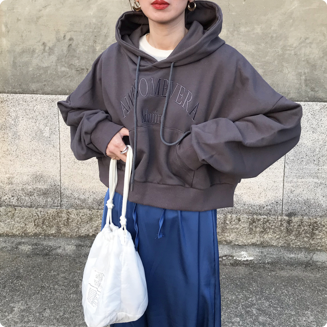 【新品】 JEANS フーディ　クロップドパーカー ネイビー　 XL クロップドフーディー | ファッション通販サイト NUGU