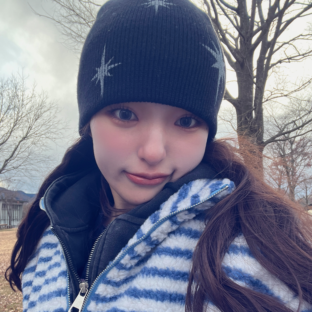 スターショートビーニー | ファッション通販サイト NUGU