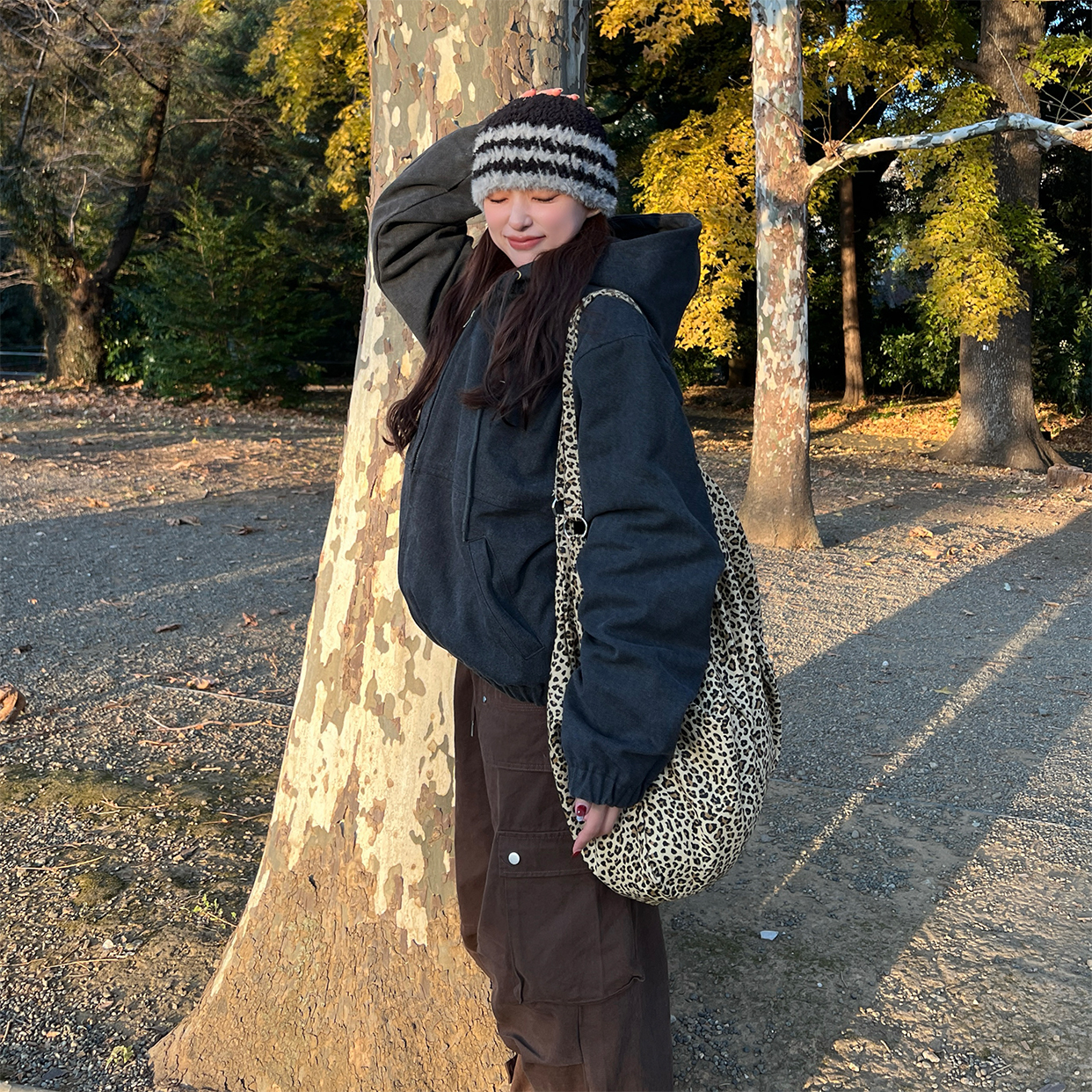 HTH レオパードショルダーバッグ leopard round back（ハンドバッグ）｜HTH（エイチティーエイチ