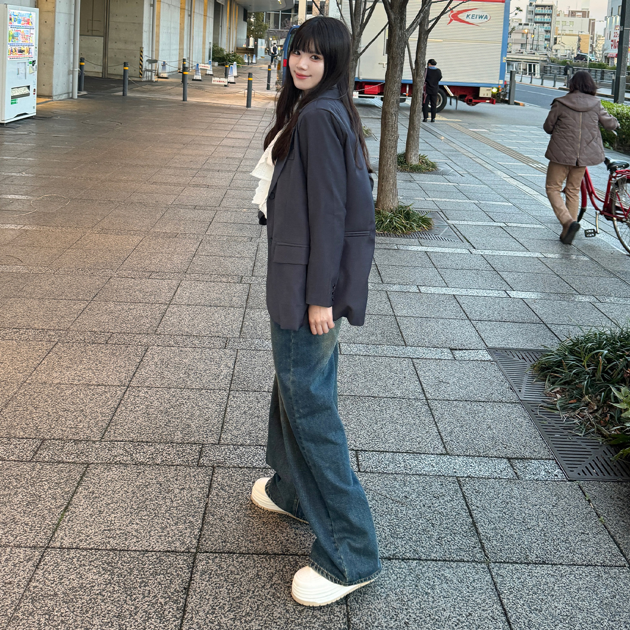 N-250 ダブルダイヤモンド　リネンテーラードジャケット　36 ブラック セール】 【STORY7月号掲載】リネンレーヨンストレッチ ダブル