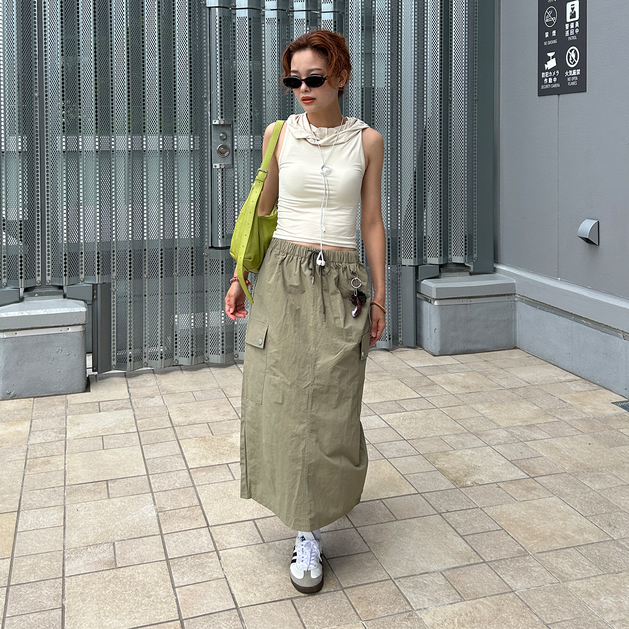 極美品 2023aw drawer シルク ナイロン チェックスカート DRAWER 美品 23AW ドゥロワー シルク混 チェック柄 タックス