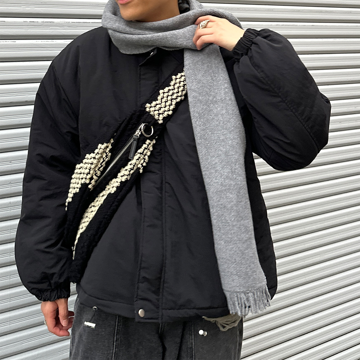 ケイハヤマプリュス　パーカー　ジップ　ドローコード　ポケット　コットン混　黒 KEI Hayama PLUS | HAKKA公式オンラインショップ