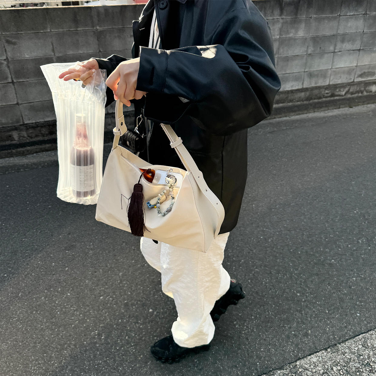 ストラップショルダーバッグ | ファッション通販サイト NUGU