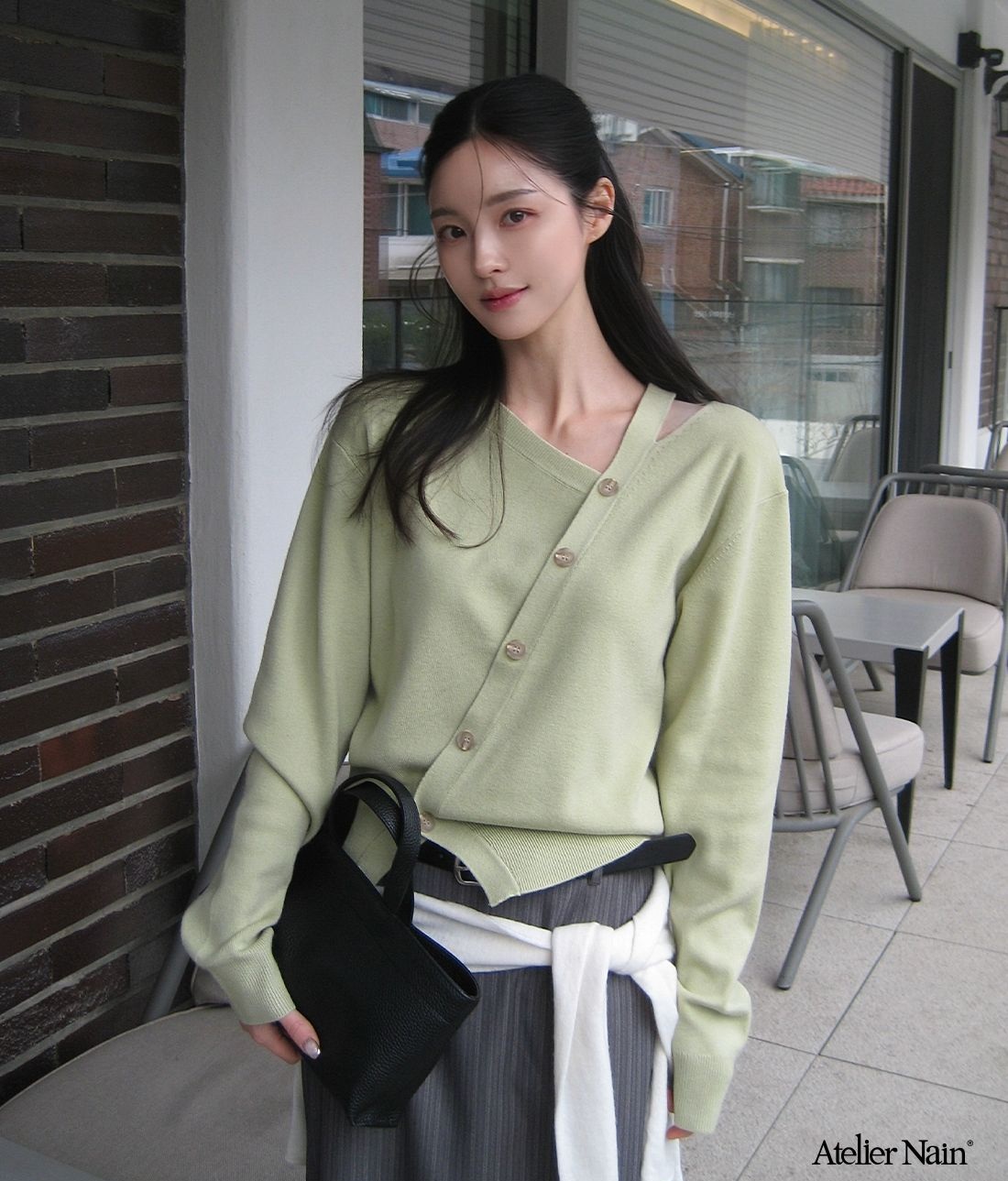 [Influencer pick] (Z-T-7131)CUTOUT OBLIQUE KNIT