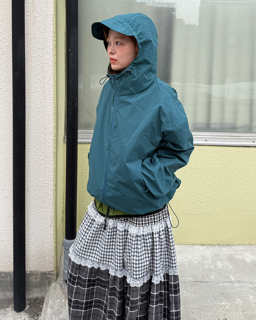 デイリーフードウィンドブレーカー