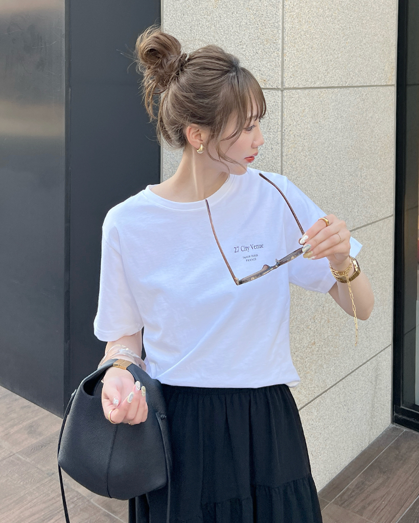 Invel クレンジング製品 シルバー袋 レディース 半袖Tシャツ サイズM バックベニューレタリング半袖Tシャツ | ファッション通販サイト NUGU