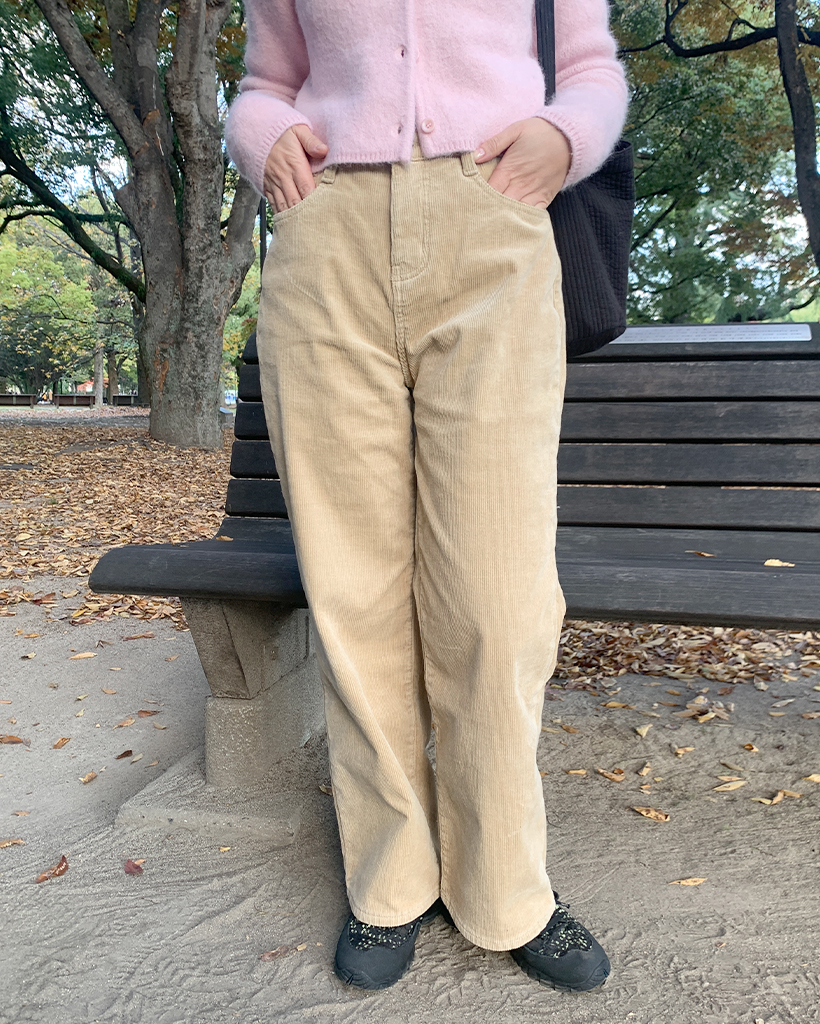 コーデュロイストレートフィット起毛パンツ