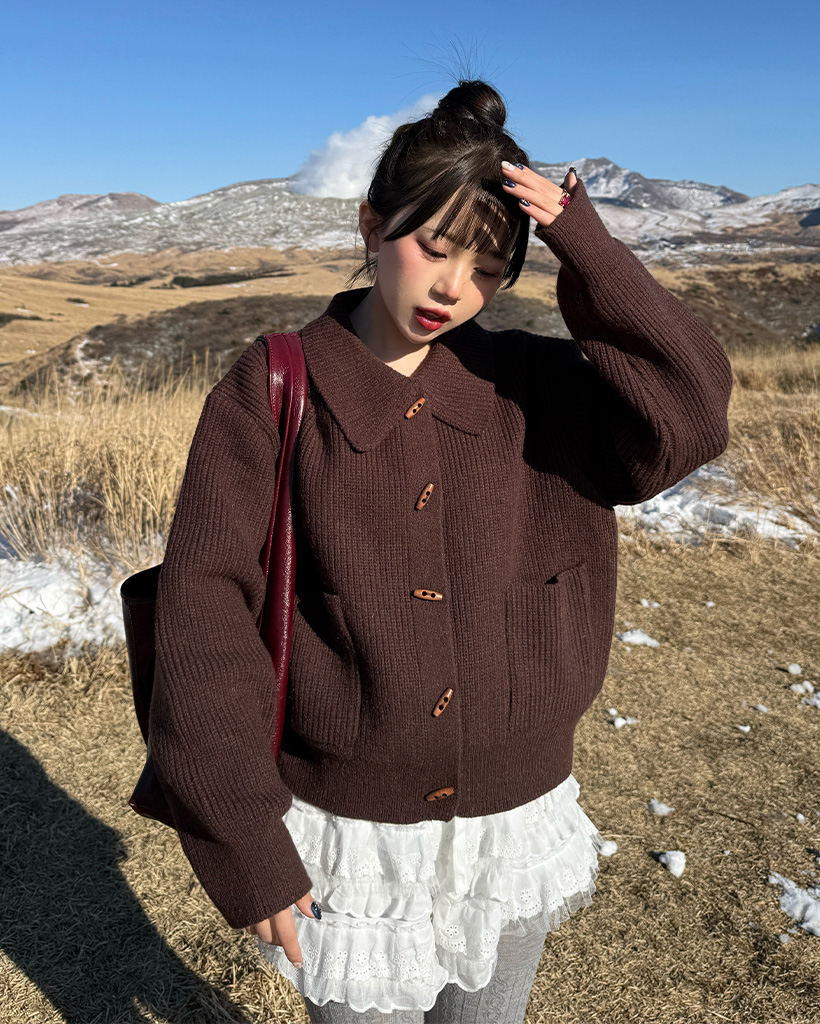 襟付きニットカーディガン