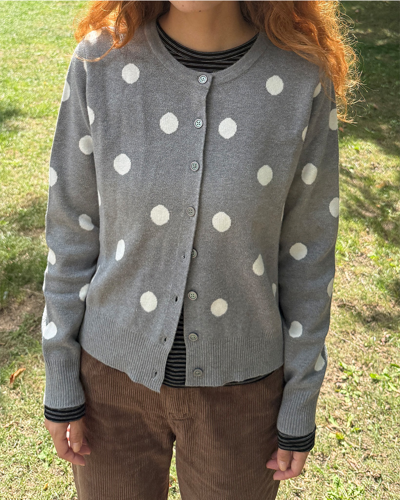 ポルカドットラウンドネックニットカーディガン | ファッション通販