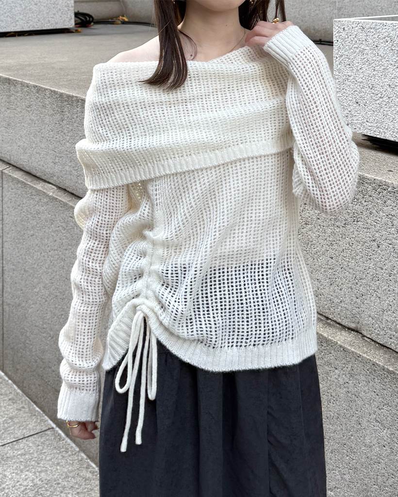 サイドストリングオフショルニット