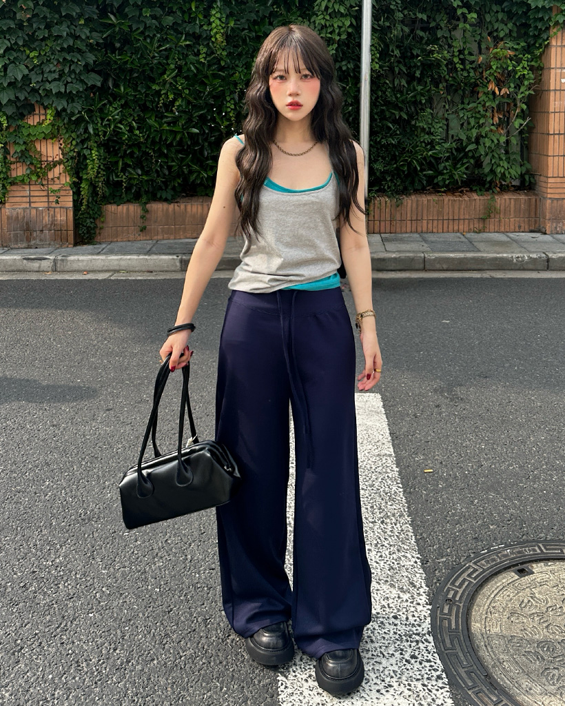 ローライズフレアパンツ