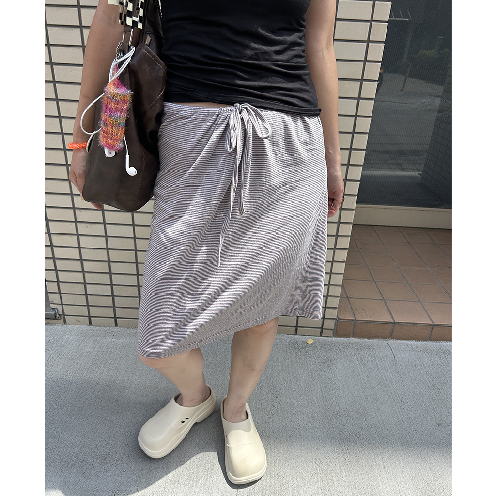 ボーダーストリングミディスカート | ファッション通販サイト NUGU