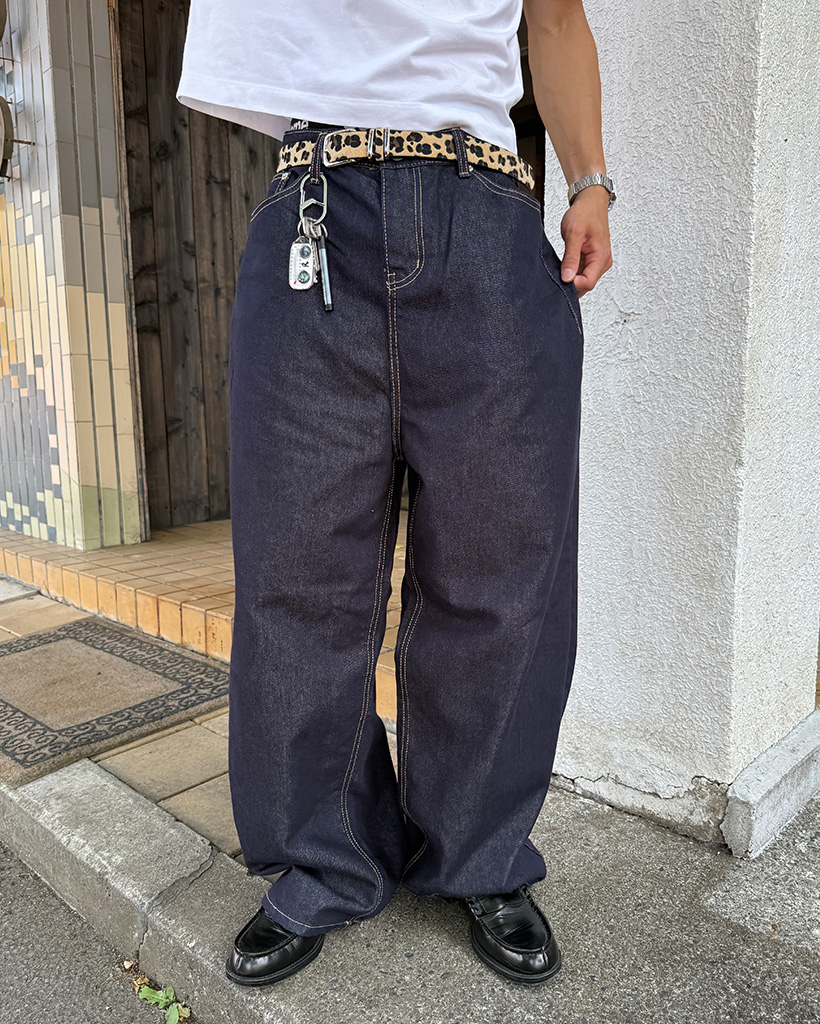 ノンフェードデニムパンツ