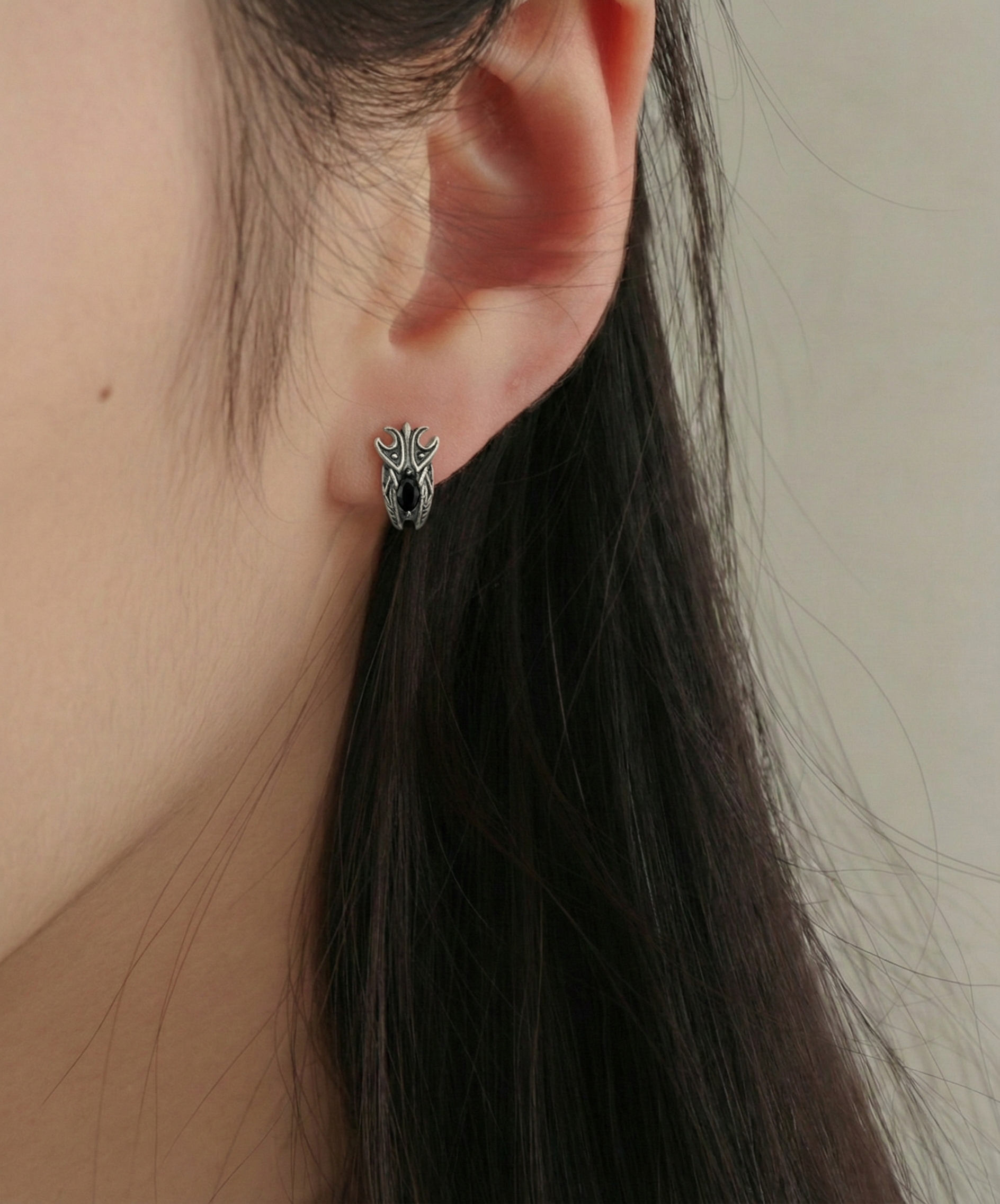 ステンレスブラックキュービックピアス