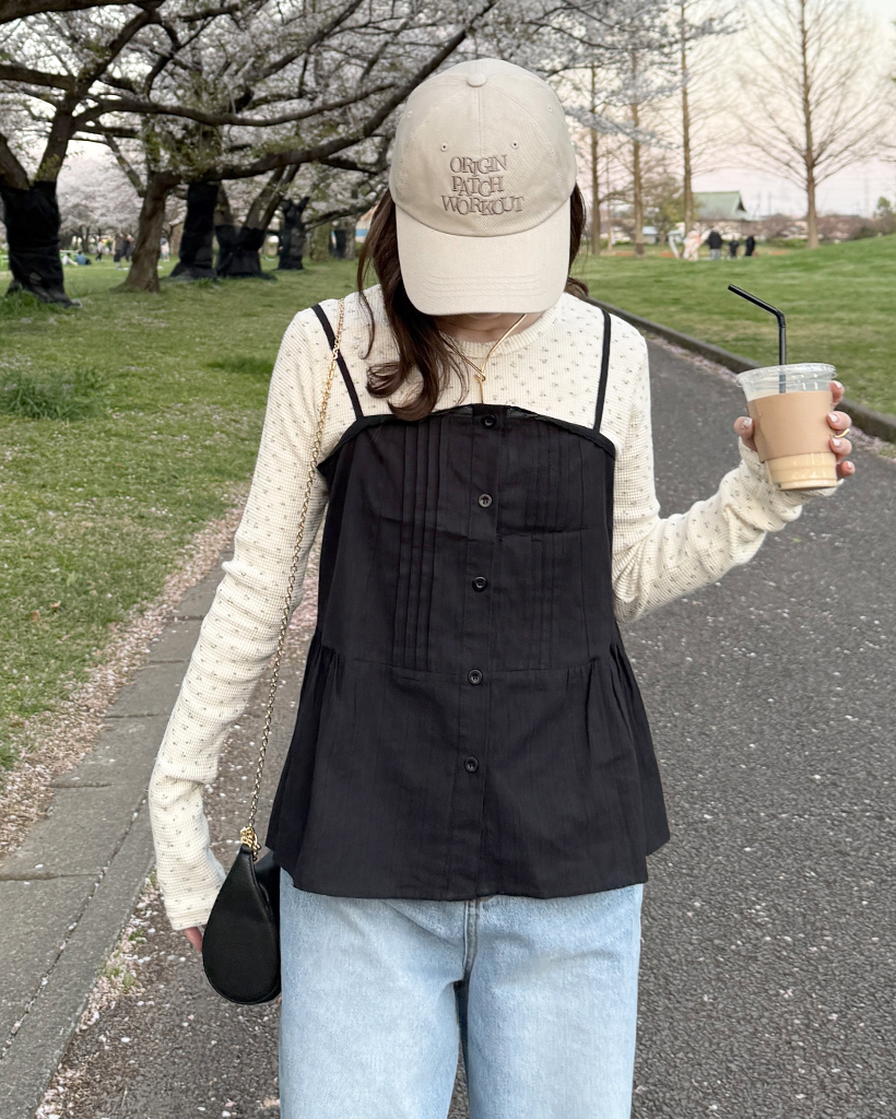 シャーリングキャミソールスブラウス