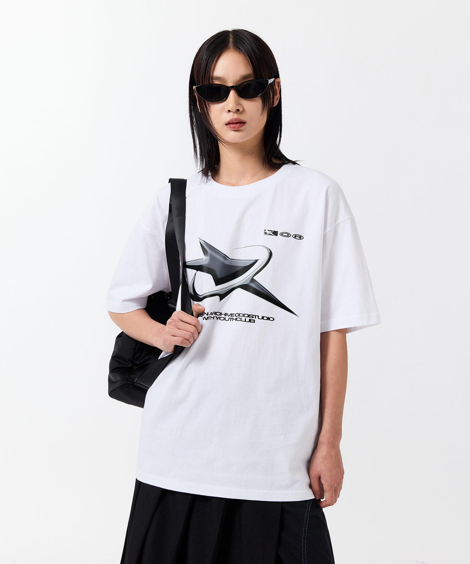 Chrome Star Graphic Overfit T-shirt - 3COLOR | ファッション