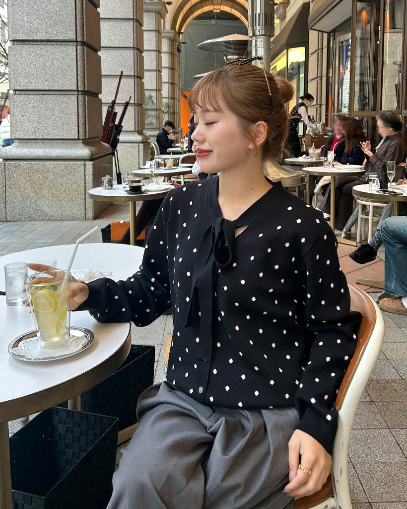 ドットリボンタイニットカーディガン