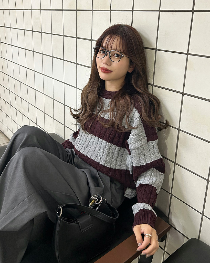 ボーダーケーブルニット