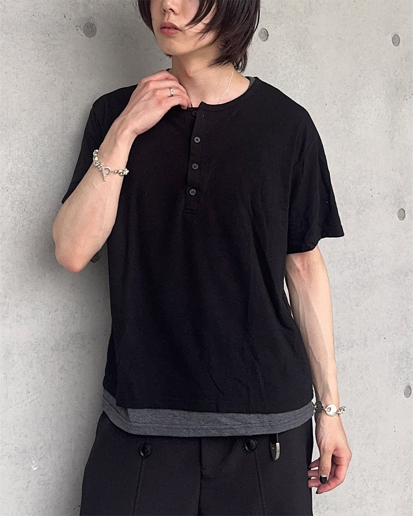 レイヤードヘンリーネック半袖Tシャツ