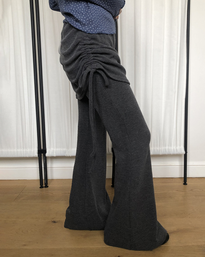 シャーリングブーツカットスカートパンツ