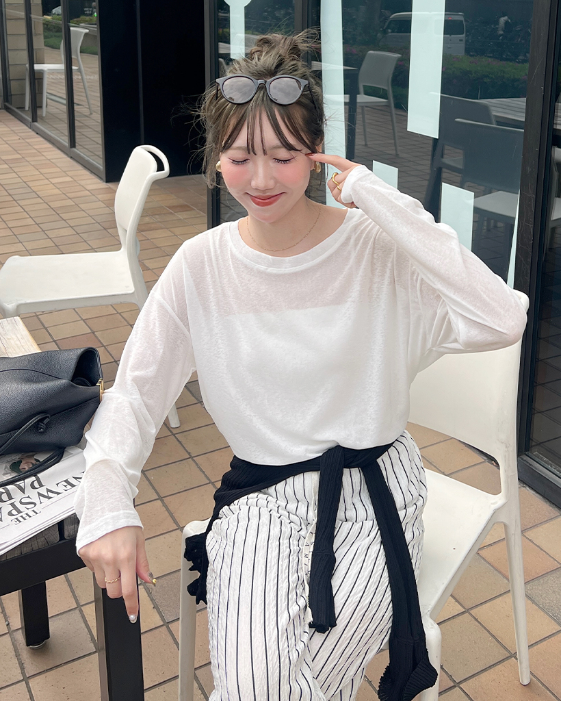 シンプルロングスリーブTシャツ