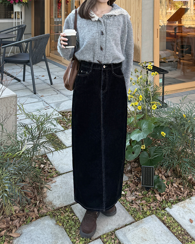 ベルベットスリットロングスカート