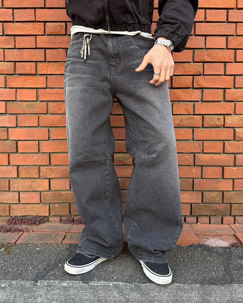 ヴィンテージウォッシュカーブデニム