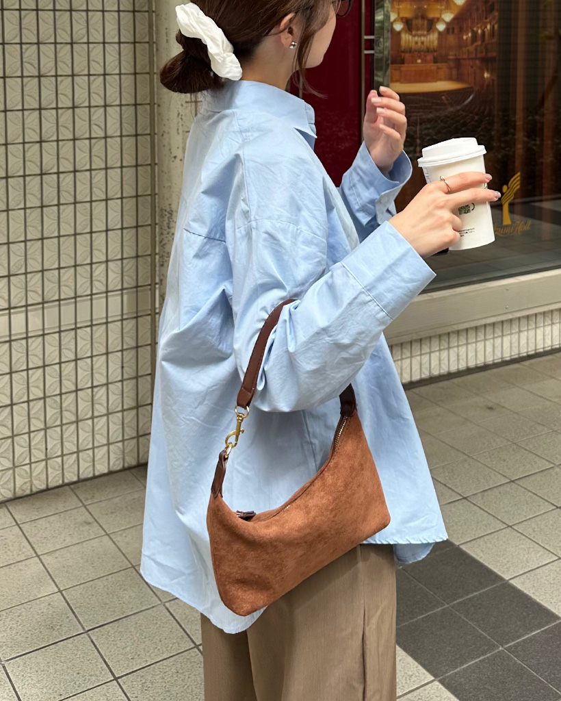 スクエアスエードハンドバッグ