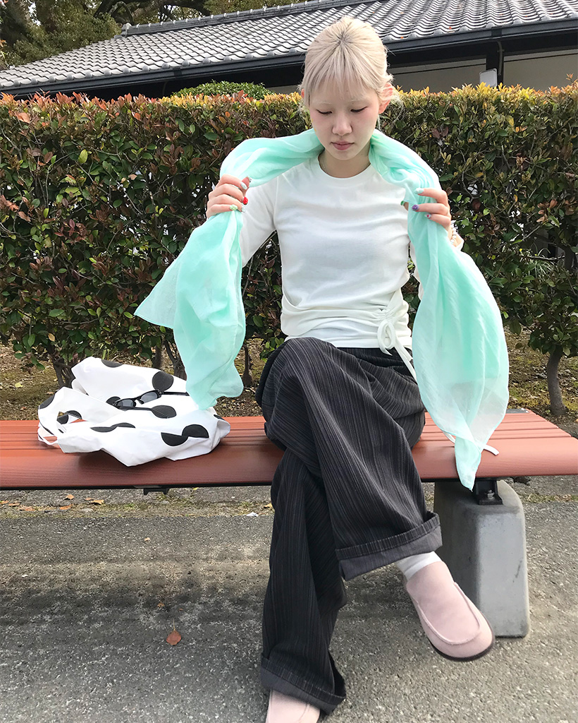 サイドストラップロングスリーブTシャツ