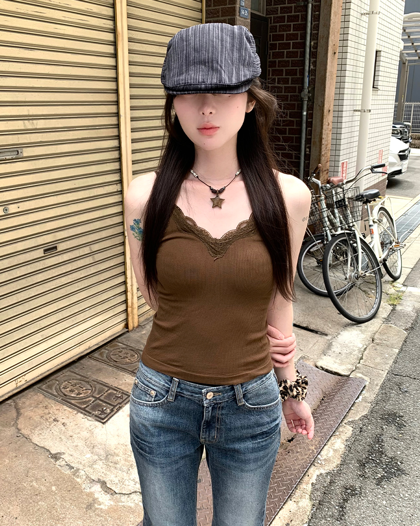 レースキカップ付きキャミソール