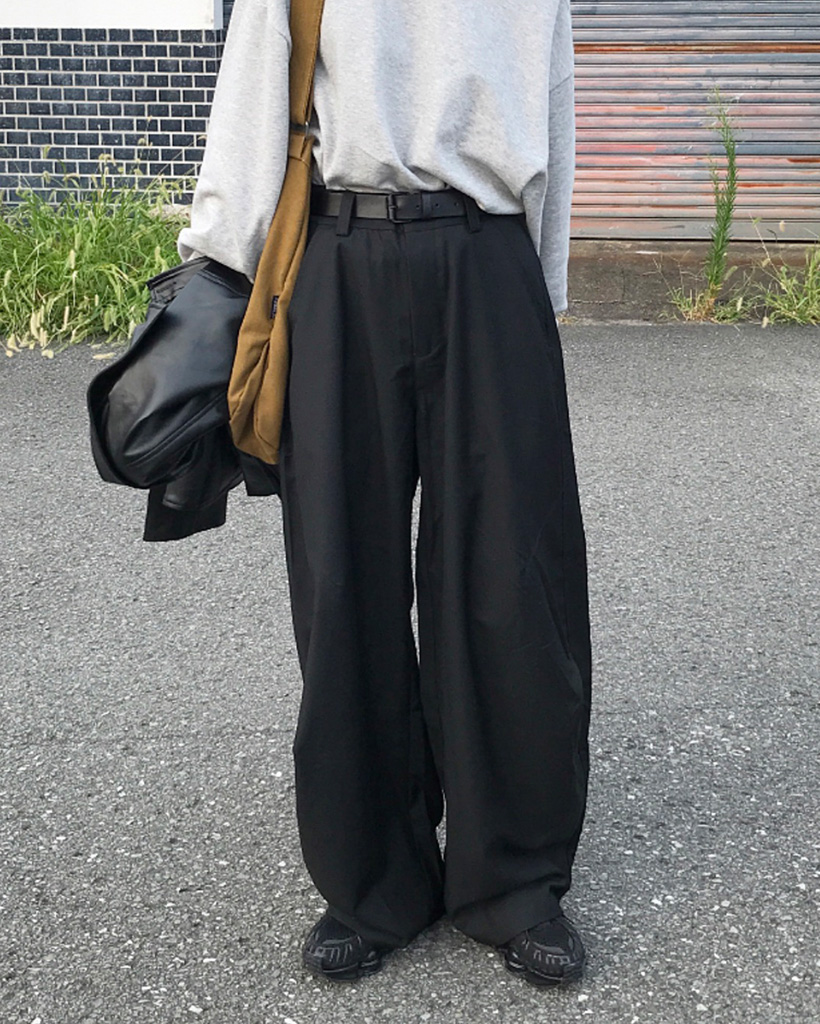 ワンタックバルーンスラックス