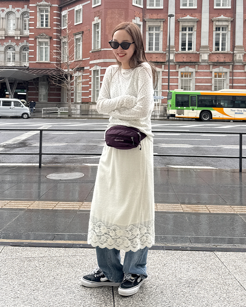 レースポイントスカート