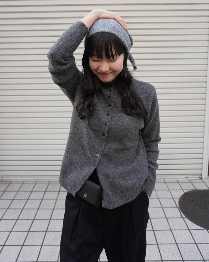 ウールハイネックボタンニットセットアップ