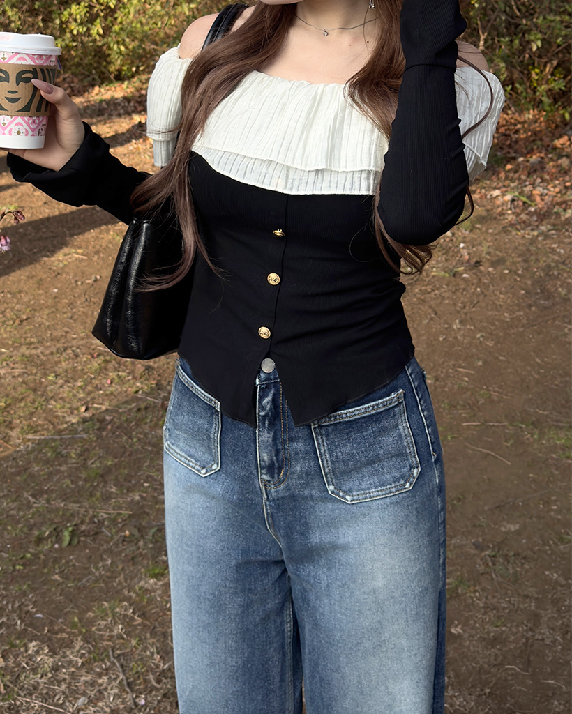 フリルポイントオフショルダーブラウス