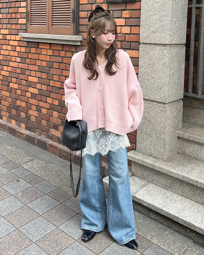 セミブーツカットデニムパンツ