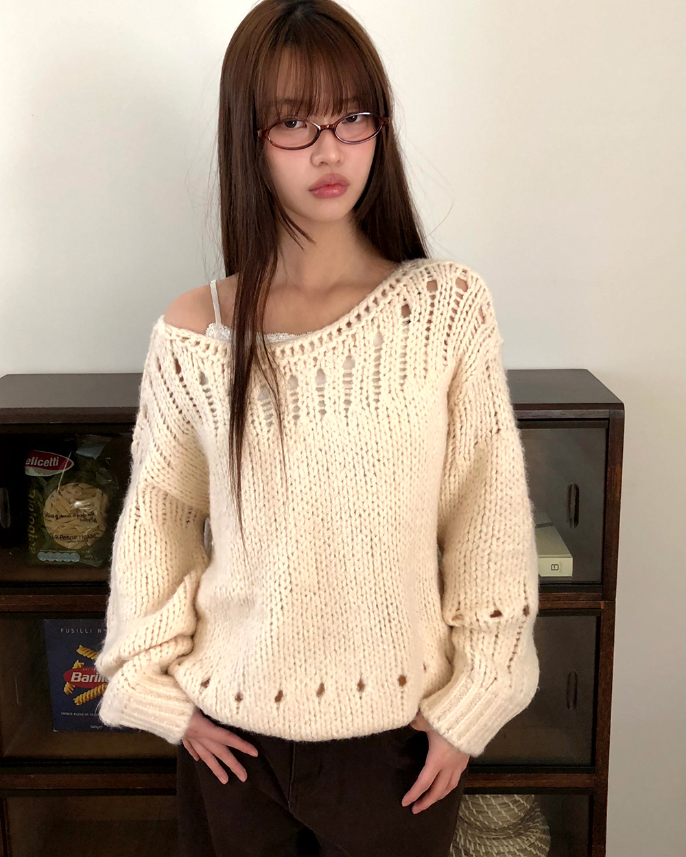 パンチングラウンドロングニット