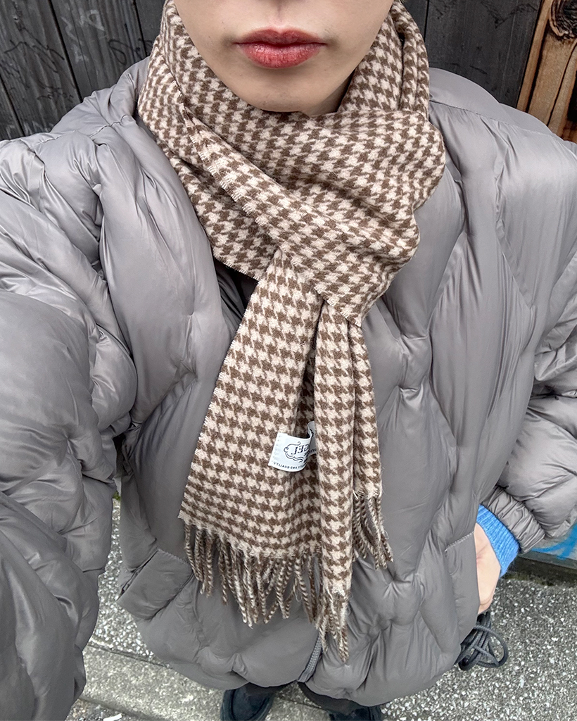 ヘリンボーンチェックフリンジマフラー