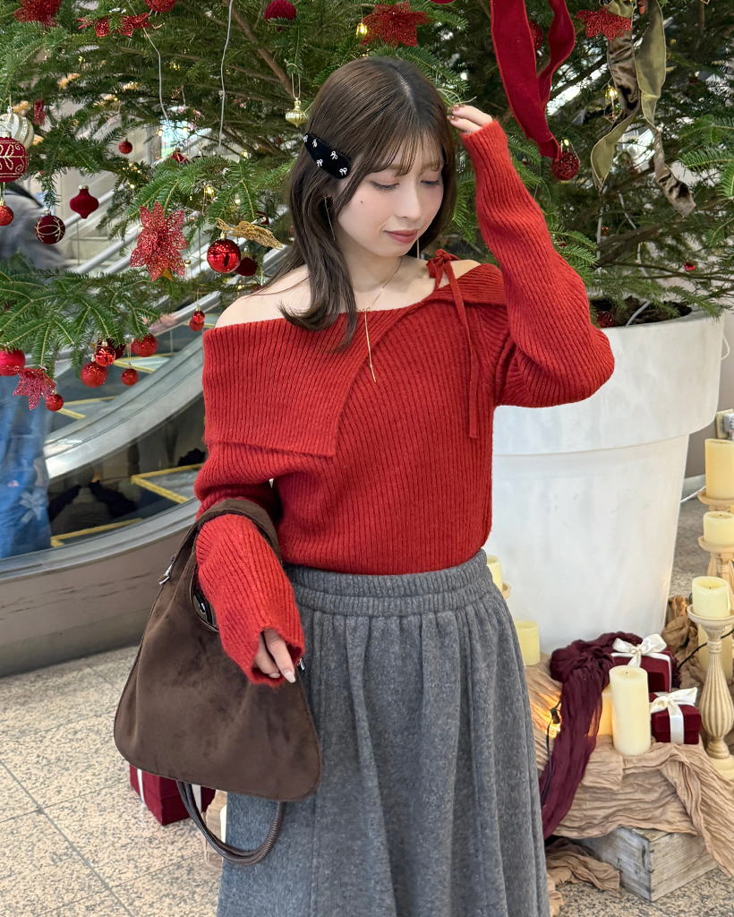 美品パラスパレス 金蘭のニット ドロップショルダー アンバランスショルダーストラップリブニット | ファッション通販