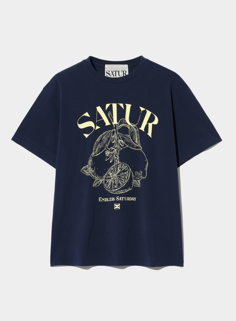 [韓国人気] SATUR★M's Capri Citron Graphic T-Shirt★半袖 Capri Citron Drawing Summer Graphic T-Shirt - Sunset Navy
