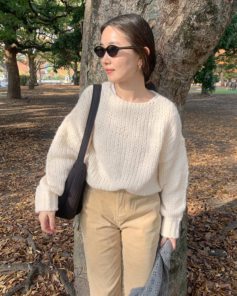 ルーズフィット透かし編ニット