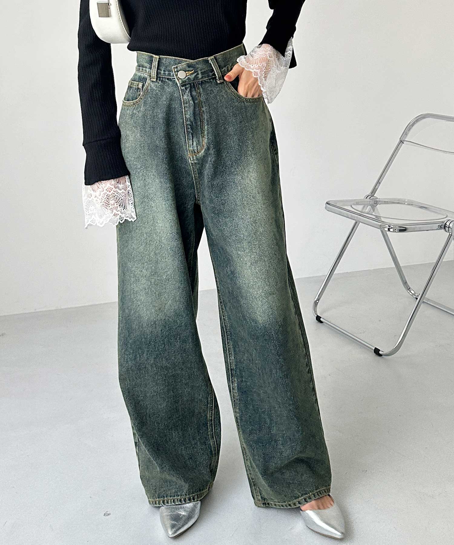 【ウエスト調節可】ウエスト2ボタンワイドストレートデニムパンツ