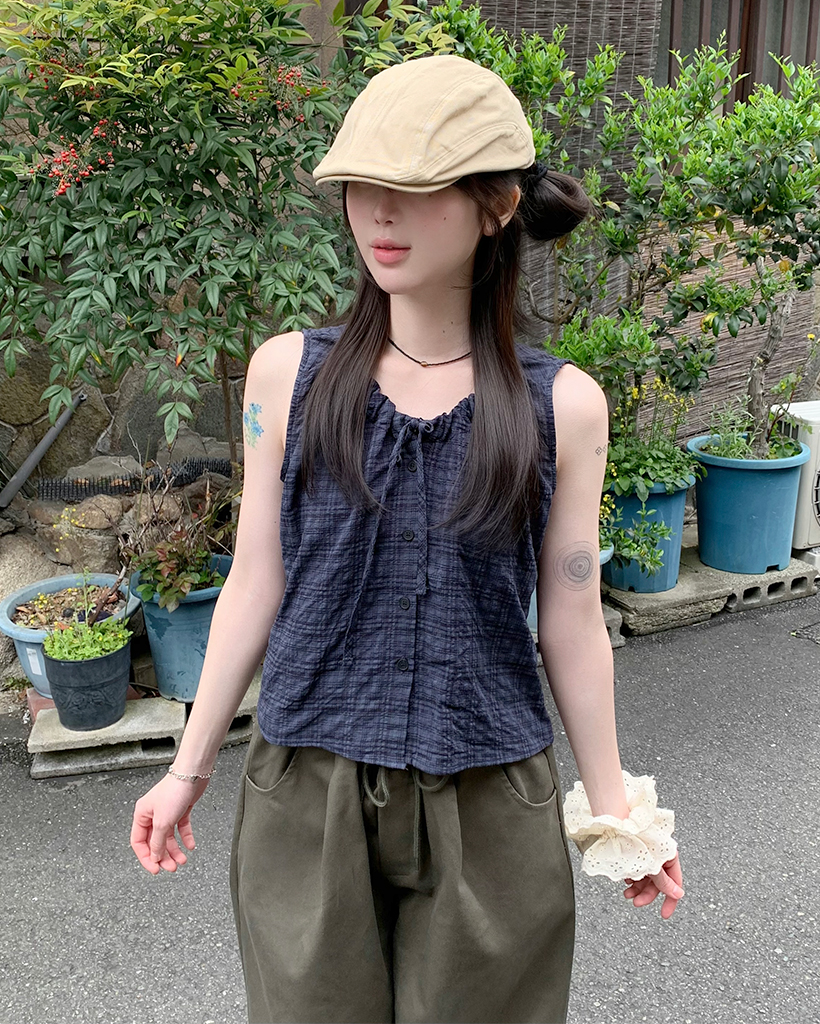 チェックリボンギャザーノースリーブブラウス
