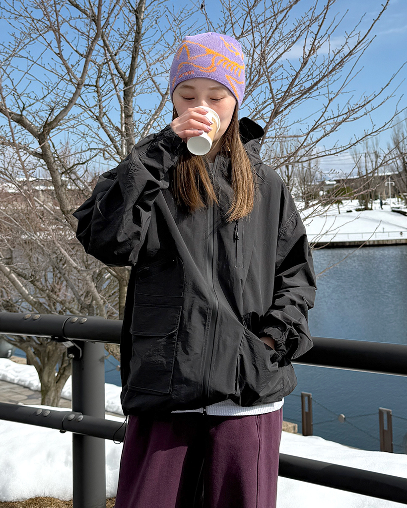 2WAYポケットフードウィンドブレーカー