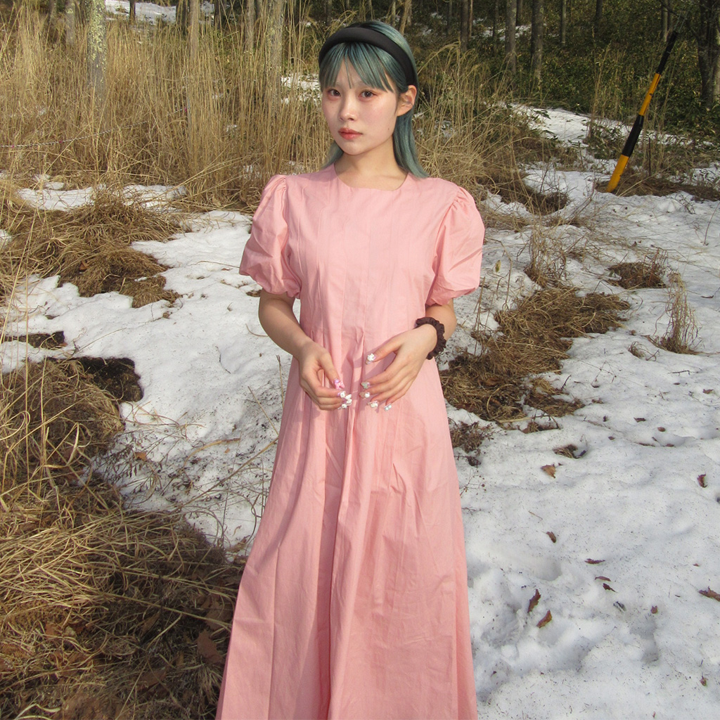 タック入りパフロングワンピース | ファッション通販サイト NUGU