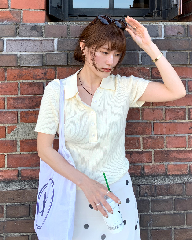 リブカラーニット
