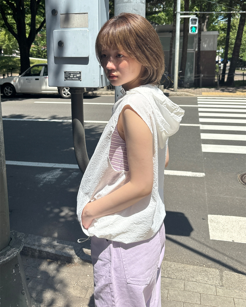 ナイロンパーカーベスト